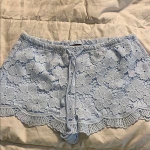 Baby blue, flower crochet shorts